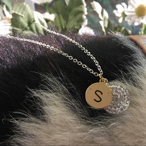 Minimalist monogram “S” initial double pendant rhinestone necklace - Picture 6 of 7